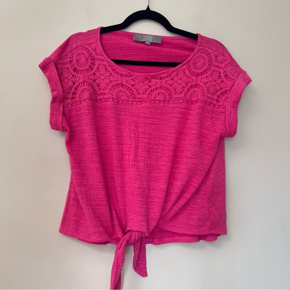 Berkley Jensen Pink Short Sleeve Top